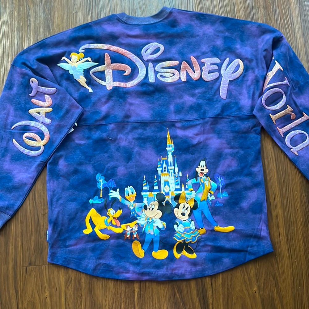 NWT Walt Disney World 50th Anniversary Tie Dye Spirit Jersey—Size Medium